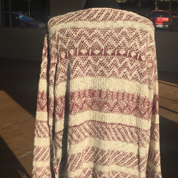 Knox Rose Plum, deep Rose and cream knit top - Picture 3 of 3